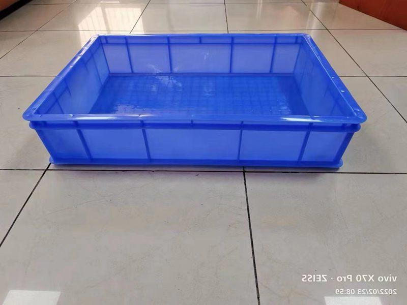 周转箱